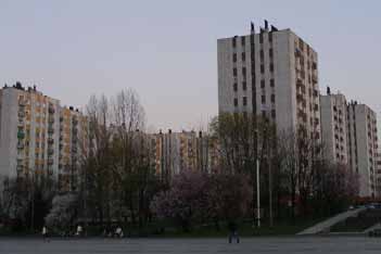 png: KUKURYDZE SKYSCRAPERS [16] [15], Location: Katowice, Tysiąclecie residential area, Authors: H. Buszko, A.