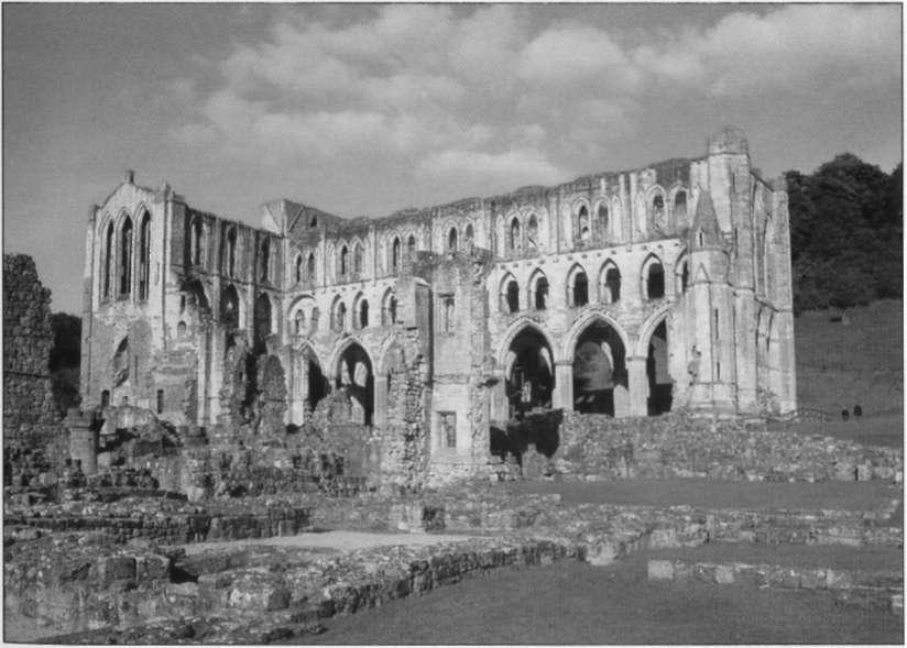cisterciáckého kláštera Rievaulx Abbey