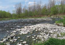 vodní plochy a toky hranice úmoří povodí Bečvy úmoří Černého moře povodí Odry úmoří povodí Olše Baltského povodí Ostravice moře Kolísání Velká svažitost a geologické podloží v Beskydech způsobují, že