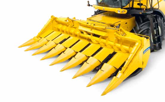 Šnek s průměrem 660 mm zajišťuje rychlé a hladké podávání i u nejtěžších plodin. Zatahovací prsty po celé délce posouvají plodinu ve šneku směrem dolů a pod šnek.