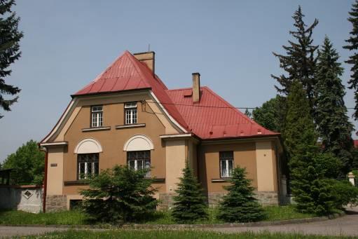 na obřadní síň farního sboru LECAV Nemovitá k ulturní památk a Soubor staveb hřbitova 100096/2 Hřbitovní kaple parc.č. 3170, k.ú.