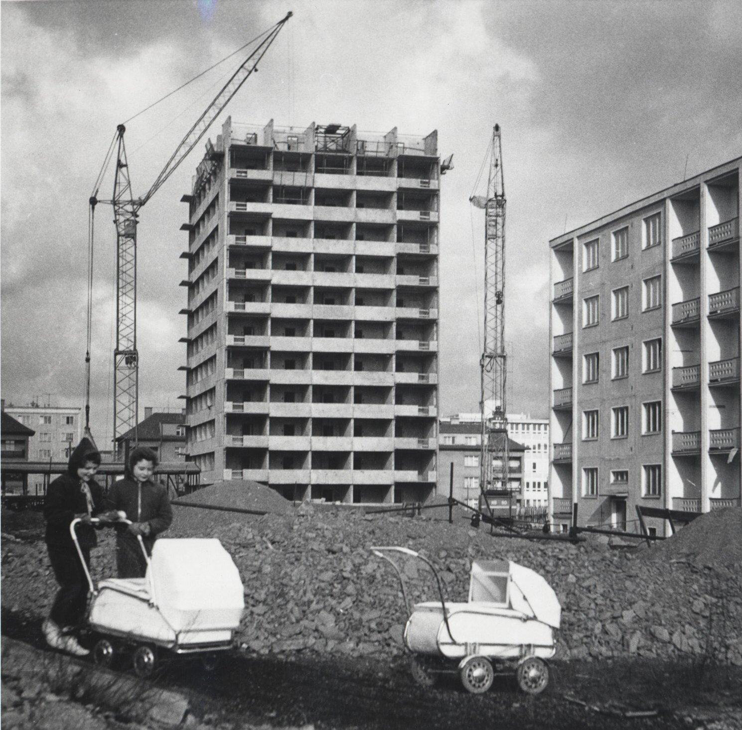 OSTRAVA SÍDLIŠTĔ MALEŠICE, PORUBA,