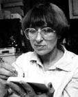 Alena BUREŠOVÁ * 24. 3. 1945 Čerňachov Alena Burešová žije a pracuje v Tachově. Je absolventka Vysoké školy uměleckoprůmyslové v Praze v roce 1969 v ateliéru prof.