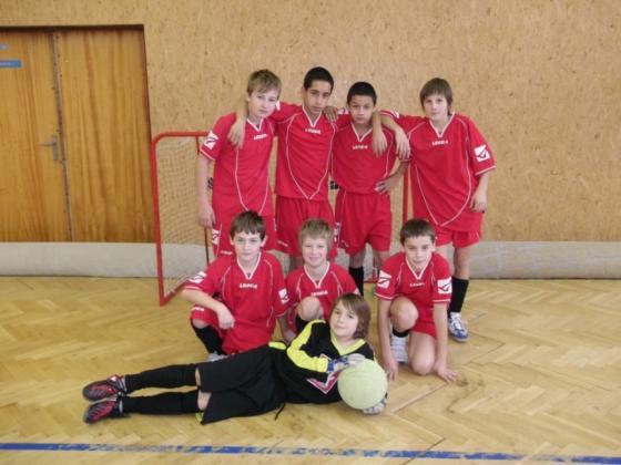 Školská futsalová liga V letošním roce jsme se poprvé zúčastnili školské futsalové ligy.