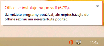 2. Klikněte na volbu software 3. V menu Office si zvolte jazyk instalovaných Office 365 Pro a bitovou verzi.