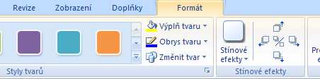 Do dokumentu lze vložit hotové obrázky z různých zdrojů, jak bitmapové tak i vektorové, grafické objekty, tabulky a matematické vzorce.