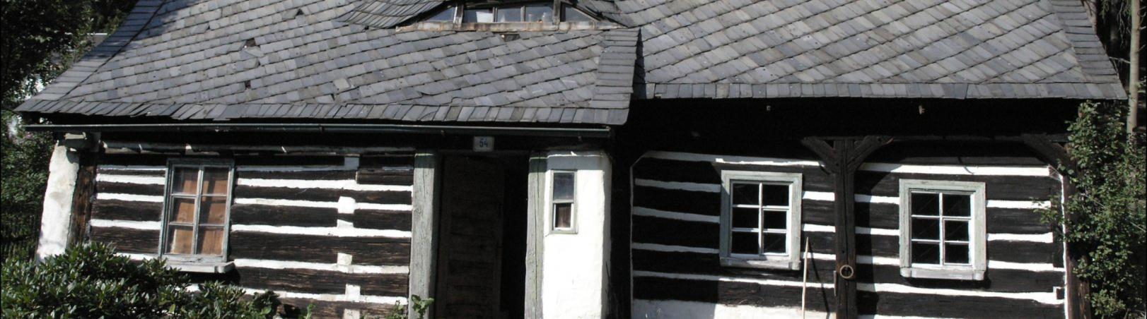 Díky Škodovce je ČR bohatá země, ve které žijí přátelští, slušní, skromní a tradiční lidé v dřevěných roubenkách.