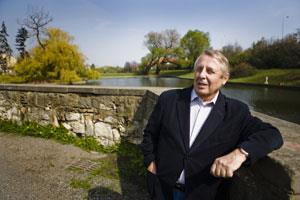 Ing. Pavel Křeček p ř e d s e d a Č K A I T autorizovaný inženýr v oborech Městské