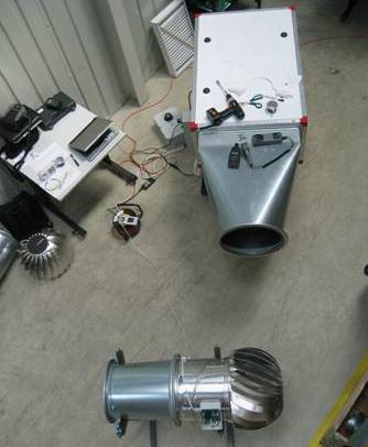 Laboratorní měření efektivnosti větrání pomocí samotažné větrné turbíny a hlavice typu VH Mimo měření in situ bylo provedeno laboratorní měření na pokusné měřící trati.