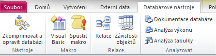 Relace vytvořené tabulky je třeba před vyplněním dat propojit pomocí relace na kartě Databázové nástroje na kartě Nástroje pro