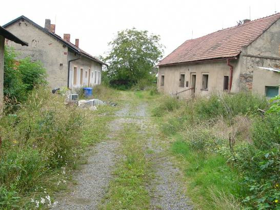 3. Technický dvůr OBEC: Sedlec OKRES: Praha KONTAKT: Ing. Zdeněk Veselý Starosta obce Sedlec Mob: 724192181 Ing. Zdeněk Veselý - sta