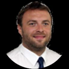 INFORMACE O SPOLEČNOSTI MANAGEMENT SPOLEČNOSTI Petr Koutný, generální ředitel a jednatel Petr nastoupil do společnosti v roce 1993.