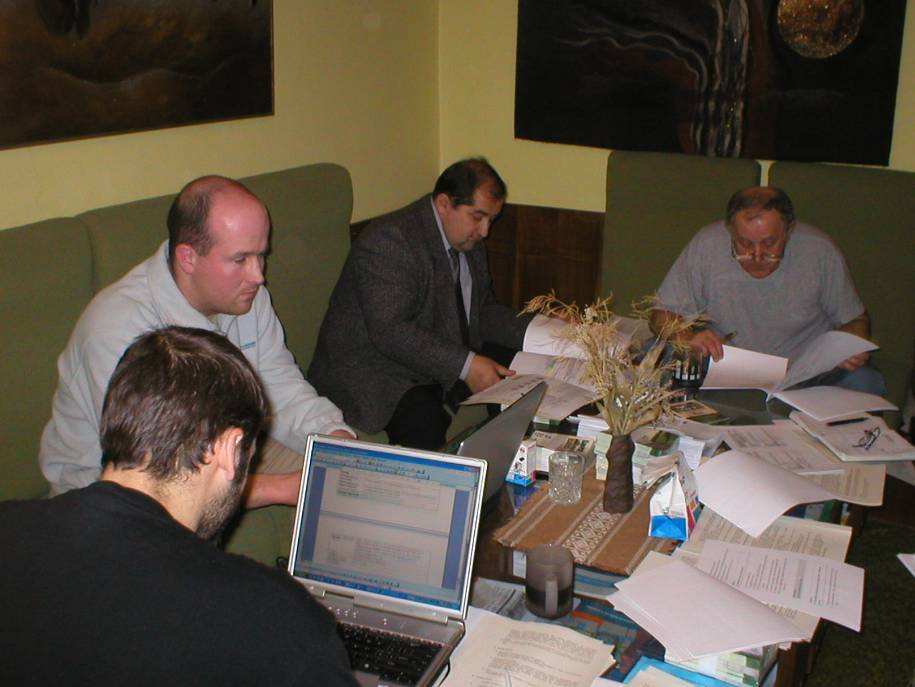 Místní partnerství se poté sešlo v červnu 2005 v Beňově. Na jednání se zvolil 11členný řídící výbor.