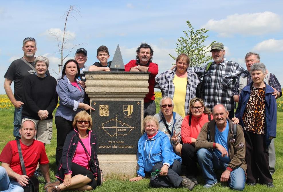 cz, e-mail: unb@cmjn.cz PROGRAM ČERVEN 2015 Společné foto v Čihošti geografický střed ČR při pobytové akci na Českomoravské vrchovině, konané dne 5. - 9. 5. 2015. Autor fotografie: Lištvanovi Své narozeniny oslaví: 10.