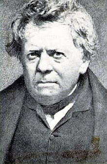 Georg Simon Ohm (1789 1854) Životopis narozen v Bavorsku, protestantská rodina jako jedno ze 7 dětí, otec mu poskytl dobré vzdělání v matematice, chemii, fyzice a filozofii, 1805 studium univerzity v