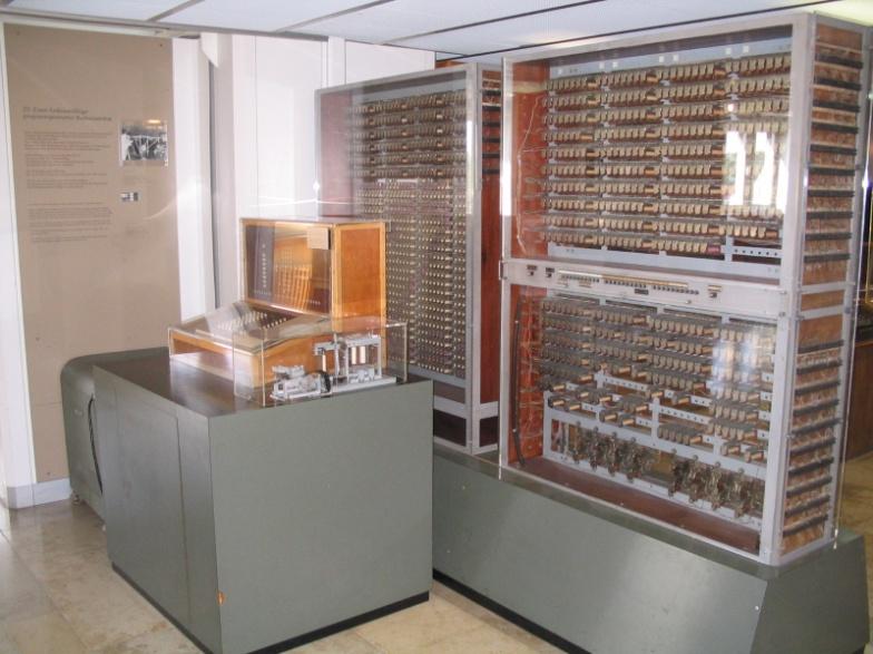 4 První elektromechanické a elektronické počítače 4.