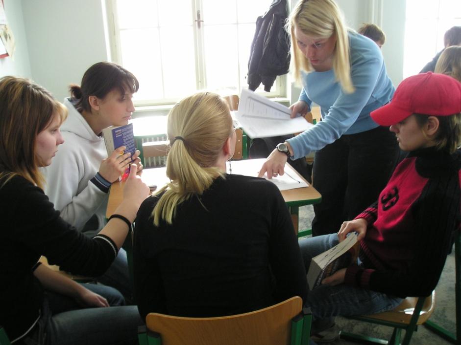 Slovní hodnocení Ve všech předmětech je student hodnocen stručným slovním vyjádřením vyučujícího.