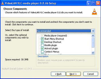 Instalace 4. Pro přijetí licence GNU GPL a pokračování s instalací, klikněte na tlačítko Souhlasím. Popření Quicktime a VLC Media Player podléhají licenčním podmínkám třetích tran.