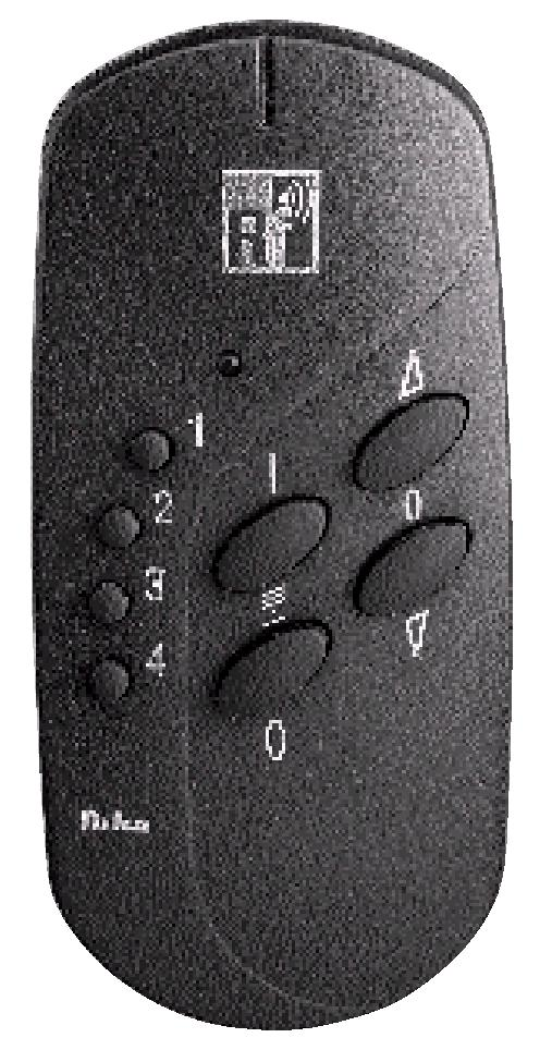 Ruční dálkový ovládač RF vysílač Dálkový ovládač má 4 kanály. Číselnými tlačítky se volí požadovaný kanál: 1, 2, 3 nebo 4.
