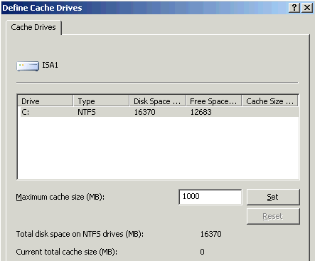 Aktivace cache 1. Otevřete konzolu ISA serveru a v navigačním stromě vyberte položku Configuration a následně položku Cache. 2.