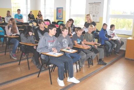 Zpravodaj Děti učí děti hospodařit s penězi Ve středu 19.10.