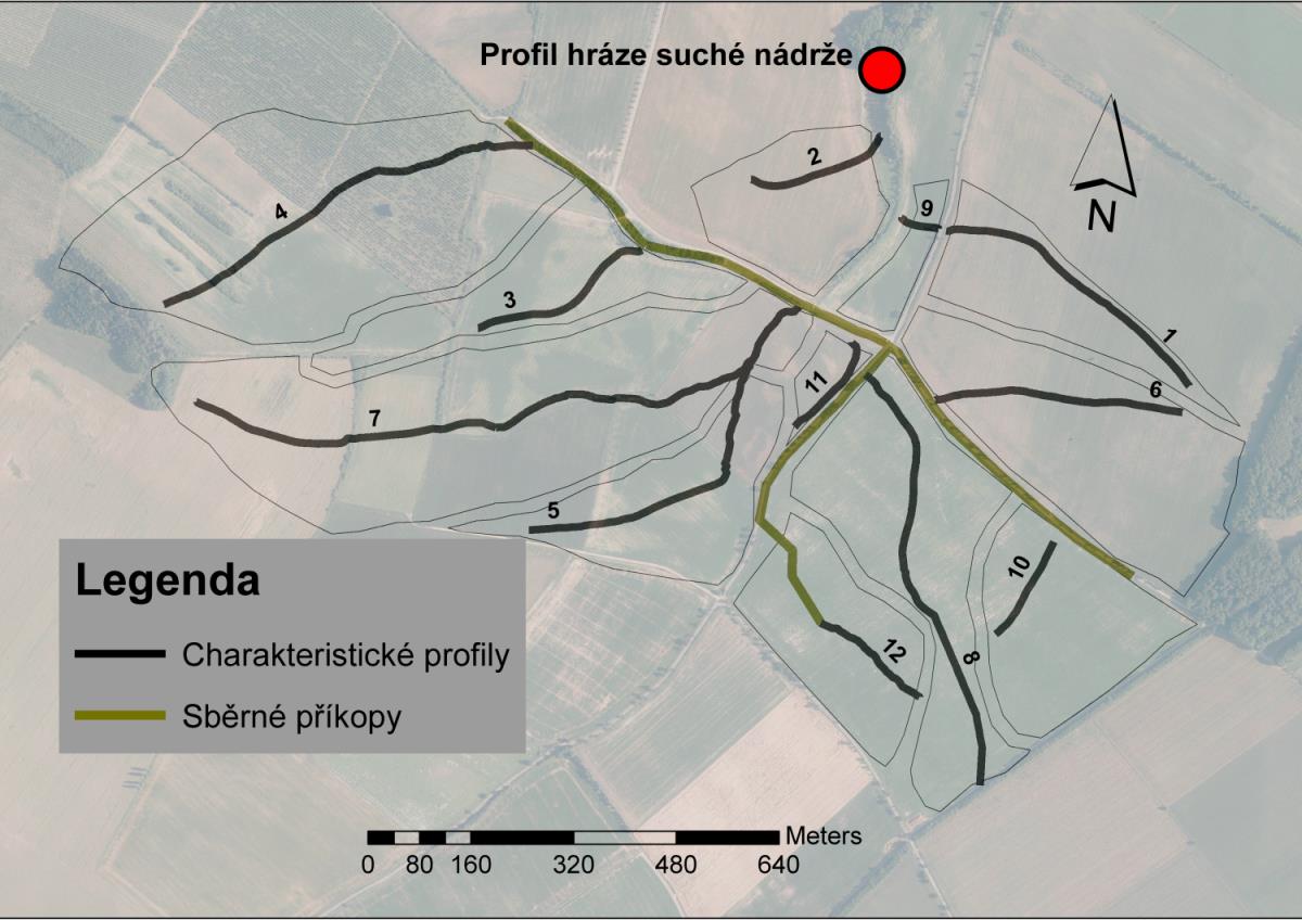 4.7.4 Příklad 4.7.4.1 Získání vstupních parametrů Získání vstupních parametrů (maximální průtok, objem odtoku, hydrogram odtoku) pro dimenzování nádrže je uvedeno na příkladu použití modelu SMODERP.