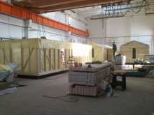 WOOD CONSTRUCTION (WoodCon) & WOOD HOUSE BUILDING (WHB) > Kdo jsme Wood Construction (ABM Real a.s.) obchod, projekty, vývoj Wood House Building (WHB s.r.o.) výroba Historie naší společnosti sahá do roku 1993.
