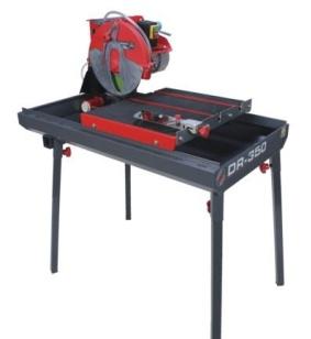 BOURACÍ A VRTACÍ KLADIVO 4 kg BOSCH + vrták SDS + BOURACÍ A VRTACÍ KLADIVO 7 kg HILTI + vrták SDS MAX JÁDROVÉ VRTÁNÍ + diamantové vrtáky BRUSKA NA PARKETY + bruný papír, áček ROZBRUŠOVAČKA + DIA