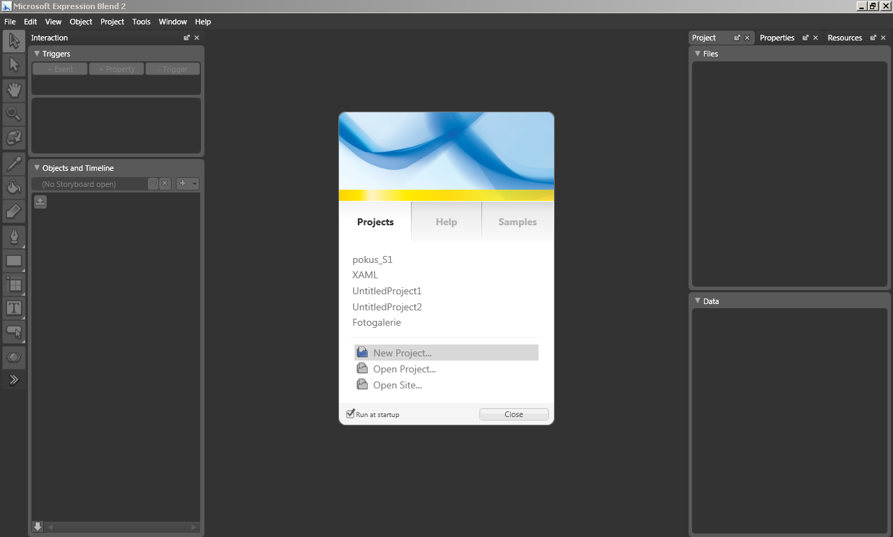 4.2 Microsoft Blend 2 Microsoft Blend 2 (dále Blend) je oproti Visual Studiu přímo zaměřen na jednoduchou tvorbu grafiky s animací pomocí kreslících nástrojů.