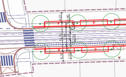 Navrhujeme zde zřídit cyklopruh pouze pro směr z centra, díky čemuž budou chodníky (oproti současnosti i návrhu IPR) zúženy jen o 40-60 cm, parkování ale bude v úrovni chodníku a vozovka tak bude