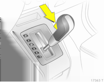 16 V krátkosti Automatizovaná mechanická převodovka N = poloha neutrálu o = poloha jízdy + = vyšší převodový stupeň - = nižší převodový stupeň A = přepínání mezi automatickým a manuálním režimem