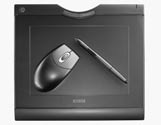 grafické tablety květen 7.990,- 9.508,- včetně ceny od: 8.990,- 10.698,- včetně Graphire Bluetooth Intuos3 Bezdrátová Bluetooth technologie Aktivní plocha A5 Rozlišení 2032 lpi (80 lpmm) Rozlišení 5.