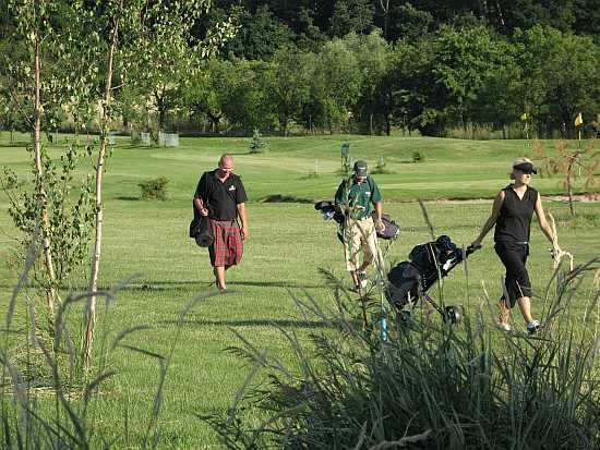 3. ročník tradičního setkání hráčů golfu, obchodních partnerů a přátel prezentace golfu jako sportu pro všechny ideální