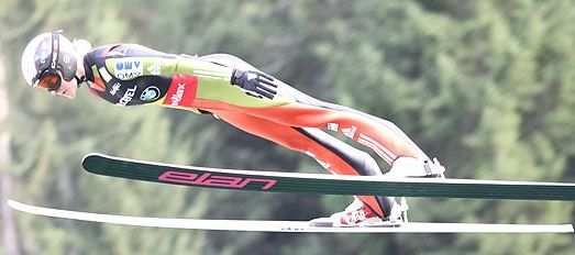 COURCHEVEL (14. 8. 2013) závod smíšených týmů V závodě smíšených družstev nás reprezentoval tým ve složení L. MÍKOVÁ R. KOUDELKA M. DOLEŽELOVÁ A.
