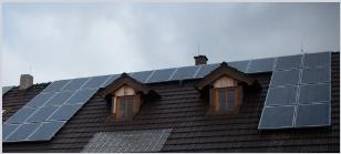 Komerční objekt Rychnov nad Kněžnou Nominální výkon: Instalovaná plocha: 1 227 m 2 Sklon modulů: 34 Uvedení do provozu: Únor 2010 197,88kWp Schüco MHI MA100T2 Yingli YL230-29b-1