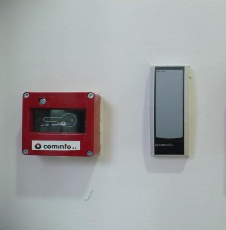 UTB ve Zlíně, Fakulta aplikované informatiky, 2011 57 Obr. 16. Ovládání dveří systémem kontroly vstupů.