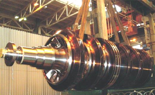 Turbokompresory velkých výkonů jsou většinou používány v oblasti metalurgie. Počátkem roku 2006 ČKD NOVÉ ENERGO, a.s. dodalo na Čeljabinský metalurgický kombinát MECHEL radiální turbokompresor poháněný parní turbinou.