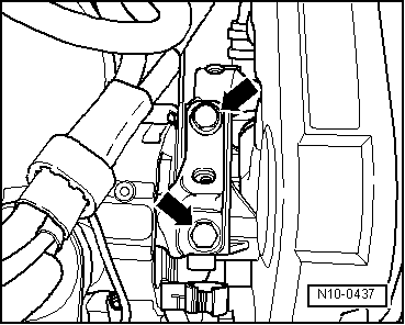 1,2/63; 77 kw TSI Motor 08.2013 Achsgelenk -2- rechts am Querlenker -1- mit der Mutter - Pfeil- festschrauben, wie in der Abbildung gezeigt.