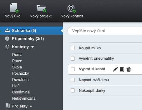 5.4. VIZUÁLNÍ NÁVRH 5.4 Vizuální návrh Před započetím tvorby grafických návrhů jsem určil základní charakteristiky visuálního stylu, které souvisí s typem programu.