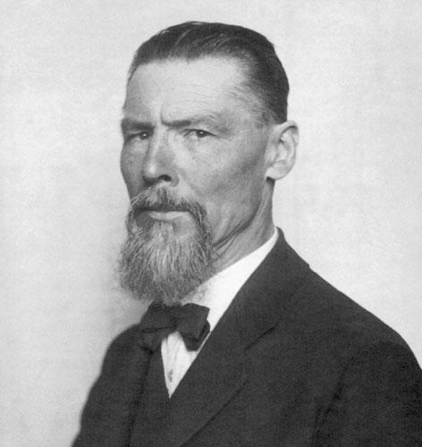 15 Josip Plečnik (1872-1957) byl slovinský architekt a urbanista, který svou prací ve 20. a 30. letech 20.
