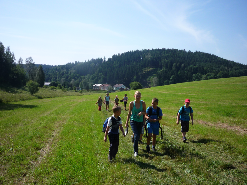 Ve školním roce 2011-2012 bylo realizováno celkem 86 programů, kterých se zúčastnilo 1 914 dětí, programy trvaly celkem 277 hodin.