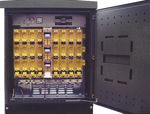 5. Nízkonap5Lový rozvád56 LAHMEYER-Compactstation, Typ s NN rozvádkfem. Napájení pies lištu 910