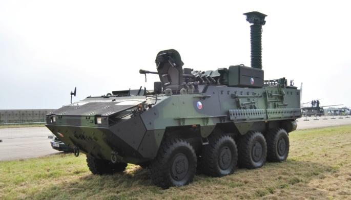 ZÁKLADNÍ TTP VOZIDLA Max. rychlost 105 km / h Výkon motoru 335 kw Rychlost při plavbě 10 km / h Max. stoupání 35% Počet náprav 4 Počet poháněných kol 6 (8 v režimu 8x8) Počet řízených náprav 2 (1.a 2.