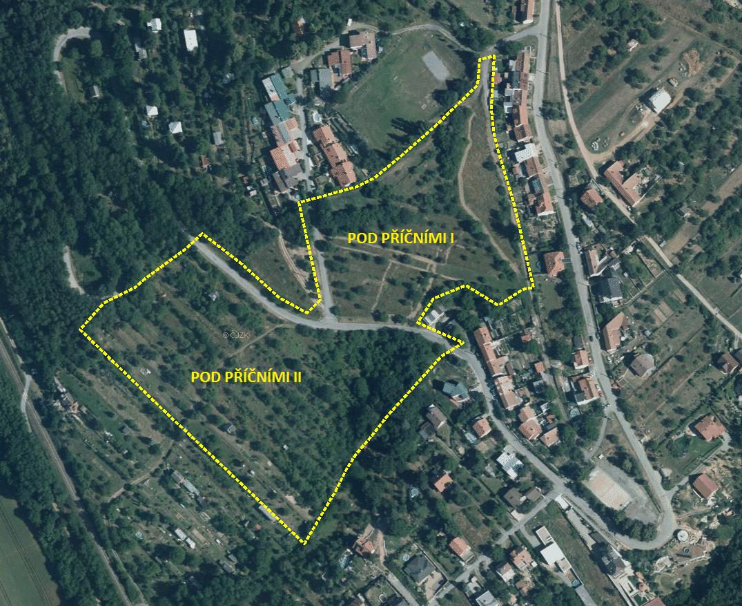 LETECKÉHO SNÍMKU ÚS OMICE POD
