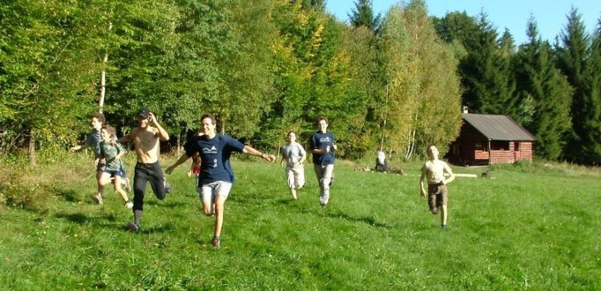 31. chlapecký oddíl Na počátku roku se členové družiny Jestřábů v Lanškrouně a Rudolticích účastnili Tříkrálové sbírky.
