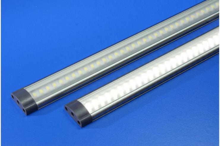 LED osvětlení i ve výrobních prostorách LED svítidla s regulovanou
