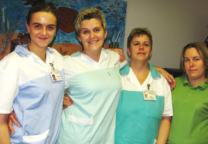 10 let u firmy: Lenka Tvrdá Ošetřovatelka Lenka Tvrdá ví, co všechno práce v sociálním i zdravotnickém zařízení v Dolním Rychnově obnáší.
