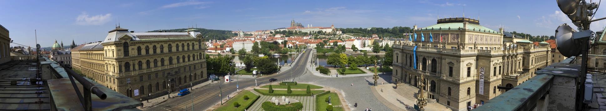 PŘIJÍMACÍ ŘÍZENÍ Studijní programy pro rok 2016/17 Sociální politika a sociální práce bakalářský