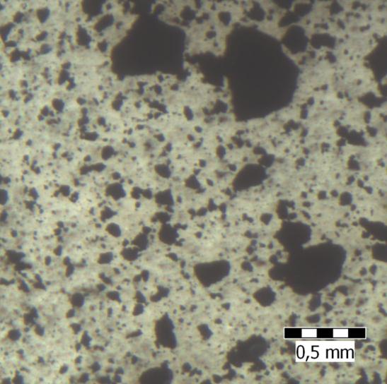 Podobných výsledků dosáhli také W. Jia a kolektiv při přípravě kompozitů anhydridické epoxidové matrice plněné PANI-DBSA (polyanilin dopovaný dodecylbenzensírovou kyselinou).