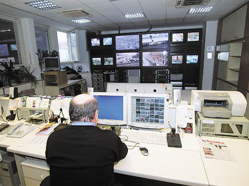 ᆷ劷, Faku ta ap iko a é i formatiky, 2010 40 Při jejich použití v praxi pro ně však platí stejné zásady, jako u ostatních technických prostředků zabezpečení.